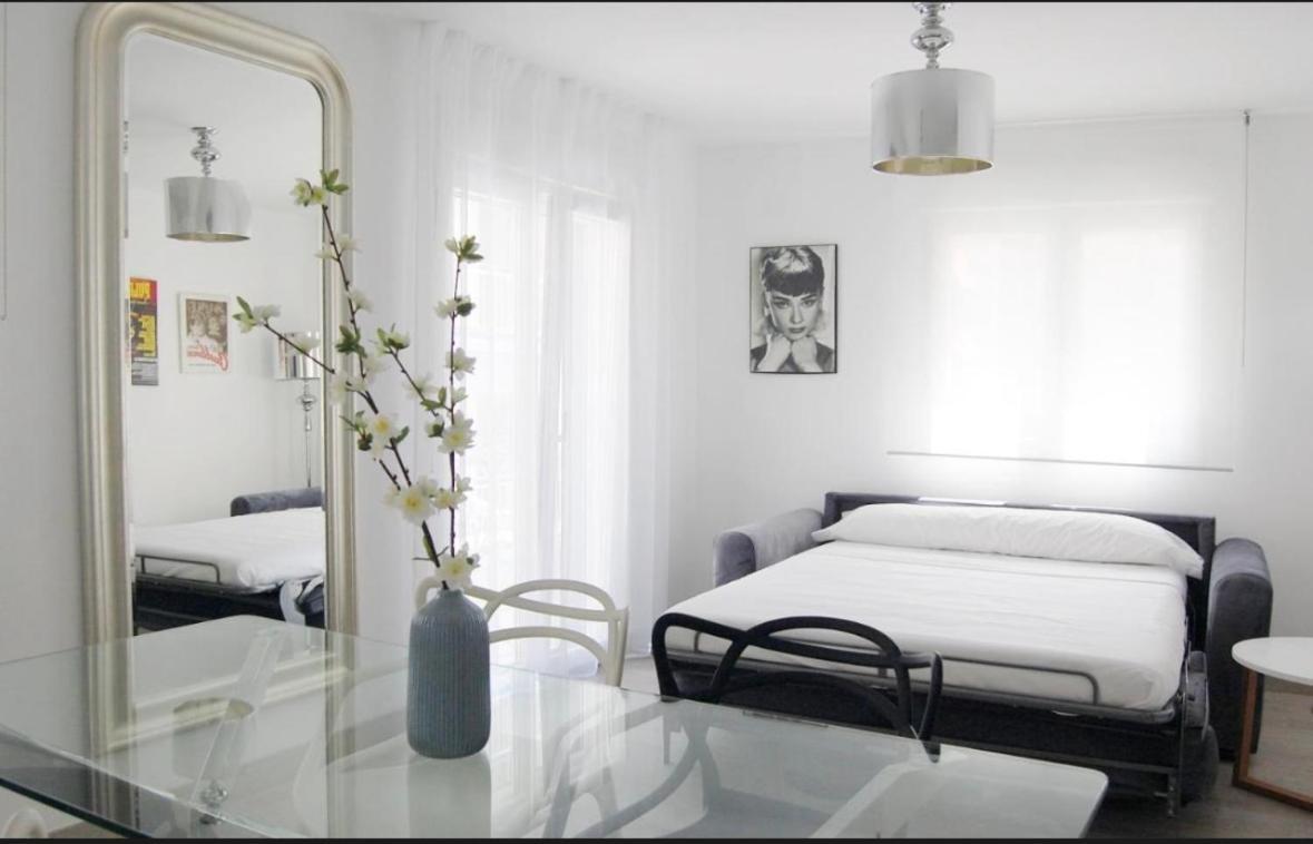 Aparthotel Olivia Trg *